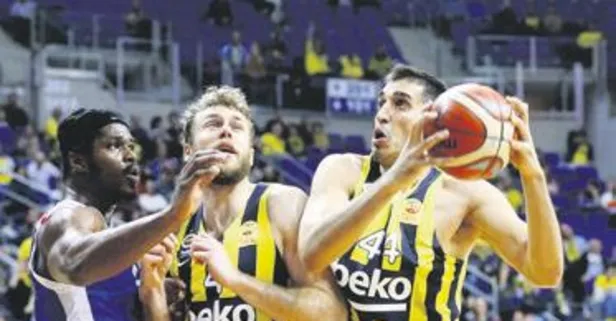 Fenerbahçe Beko’dan farklı tarife: 107-70