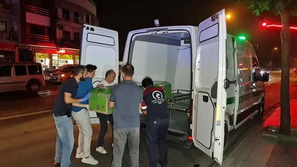 duzcede-yasli-adam-tavuk-donerin-nefes-borusuna-kacmasi-sonucu-hayatini-kaybetti-1661236926481.jpg Düzce'de yaşlı adam tavuk dönerin nefes borusuna kaçması sonucu hayatını kaybetti-3