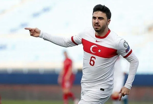 O iddia sonrası sosyal medyayı sallayan soru: Odegaard 58 milyon Euro ederse Ozan Tufan kaç milyon Euro eder?-6