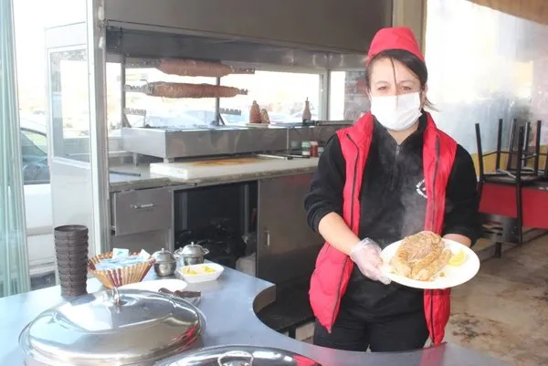 manisa yasayan elif kaval internetten