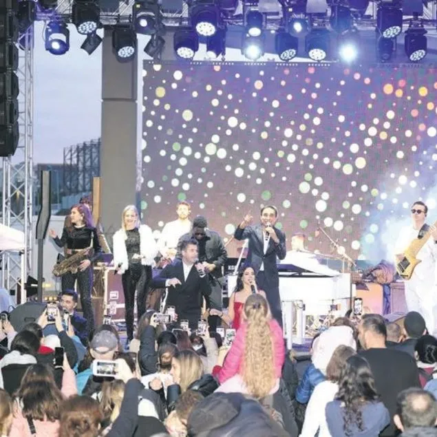 Gençlere tam destek