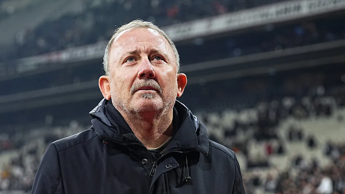 Sergen Yalçın'dan Altay Bayındır açıklaması!