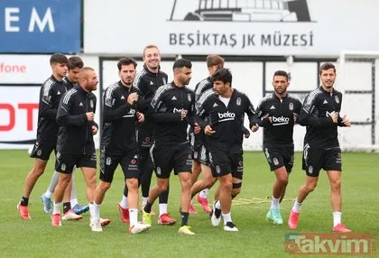 Süper Lig’de heyecan Medipol Başakşehir-Beşiktaş maçıyla başlıyor! İşte muhtemel 11’ler
