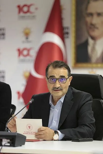 enerji-ve-tabii-kaynaklar-bakani-fatih-donmez-insallah-denizde-oldugu-gibi-karadan-da-mujdeli-haberleri-sizinle-paylasiriz-1624043883374.jpeg Enerji ve Tabii Kaynaklar Bakanı Fatih Dönmez: İnşallah denizde olduğu gibi karadan da müjdeli haberleri sizinle paylaşırız-5