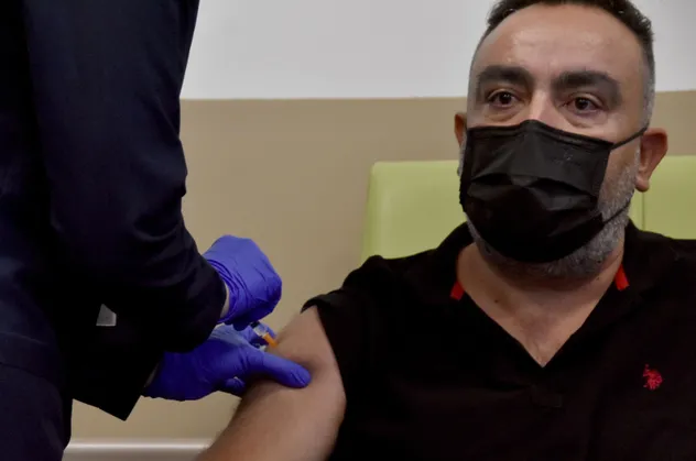 Yerli koronavirüs aşısında flaş gelişme! TURKOVAC'ta faz 3 başladı