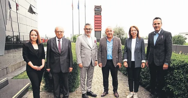 Turkuvaz Medya yazar ve yöneticileri Türkiye'nin en büyük yangın güvenlik firmasında!