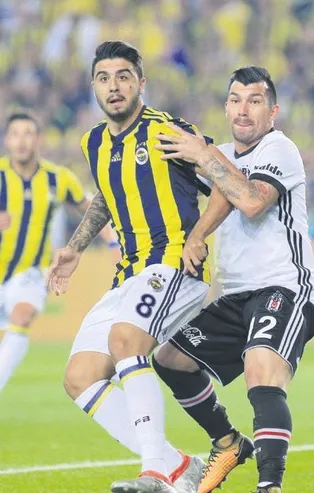 Lecce Ozan Tufan’a talip oldu