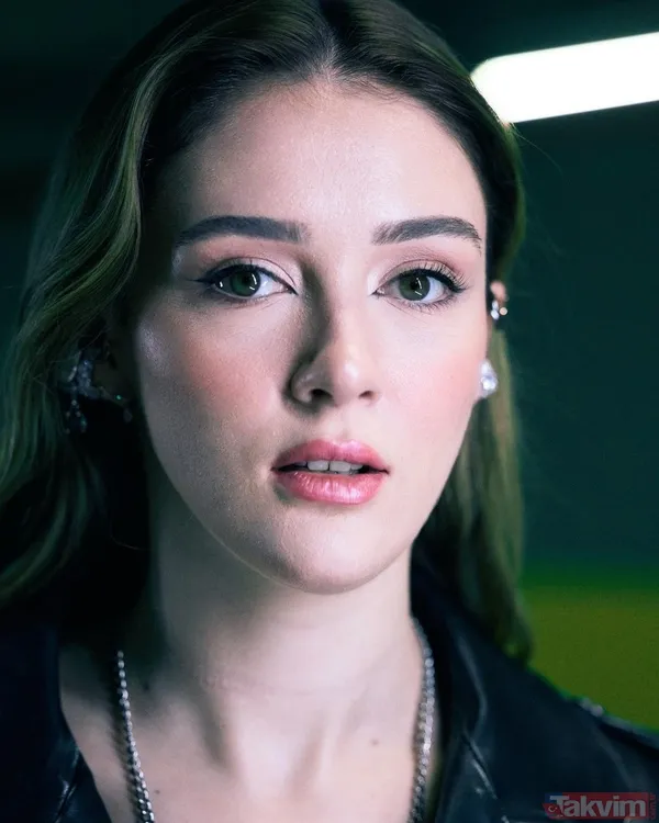 Filenin Sultanları’ndan Zehra Güneş imaj değiştirdi! Milli voleybolcu son haliyle sosyal medyayı kasıp kavurdu! “Yaktın ortalığı” - 6