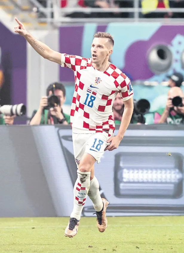 400-milyonluk-cilginlik-lionel-messi-suudi-arabistan-kulubu-al-hilalle-mi-transfer-oluyor-1683679318874.jpeg 400 milyonluk çılgınlık! Lionel Messi, Suudi Arabistan kulübü Al-Hilal'le mi transfer oluyor?-5