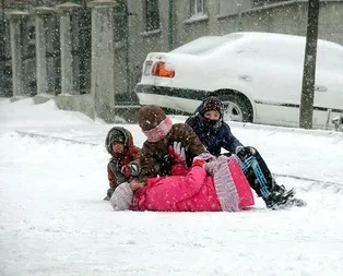 Beklenen tatil haberi geldi!