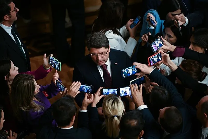 Adalet Bakanı Tunç, yeni yasama yılı resepsiyonunda gazetecilerin sorularını yanıtladı (Takvim.com.tr | Foto Arşiv)