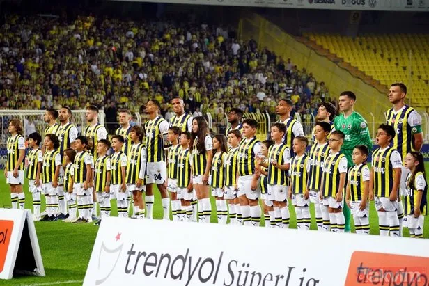 SON DAKİKA FENERBAHÇE TRANSFER HABERLERİ | Fenerbahçe’de yaprak dökümü! 5 ayrılık birden