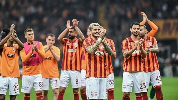 galatasaray-devler-ligindeki-mucadelesiyle-parmak-isirtti-180-dakikanin-sadece-50-dakikasini-yenik-oynayan-cim-1699572263073.jpeg Galatasaray Devler Ligi'ndeki mücadelesiyle parmak ısırttı! 180 dakikanın sadece 50 dakikasını yenik oynayan Cimbom'dan 26 şut-2
