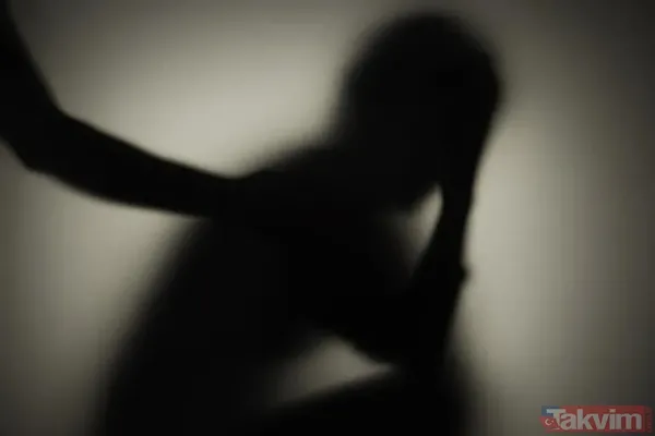 Bu Olay Sonrası Kızında Kanama Olduğunu Aktaran İ.Ş., "Ben Bu Şahsın İsmini Bilmemekteyim Ancak Bebek'te Kafesi Olduğunu Ve 30'Lu Yaşlarda Olduğunu Kızım Bana...