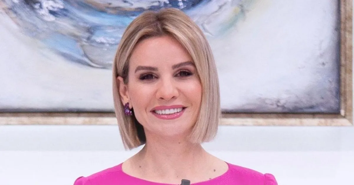 Esra Erol SON BÖLÜM TEKRAR İZLE linki 6 Ocak 2021 Çarşamba | ATV linki YOUTUBE Canlı yayın bitti ortalık karıştı! Akılalmaz görüntüler... - Takvim