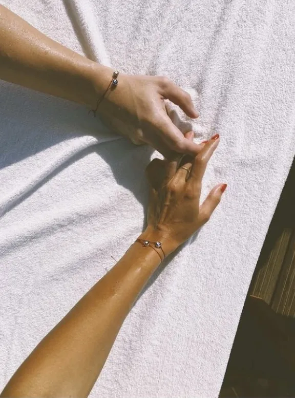 Hande Erçel ve Kerem Bürsin'in yolları ayrıldı çok korktukları nazar devreye girdi! Kerem bavulunu toplayıp gidiyor-8