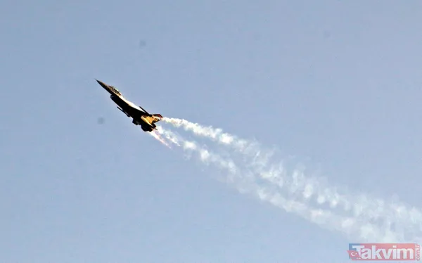 Antalya'nın fethi törenlerinde SOLOTÜRK'ten nefes kesen gösteri - 20