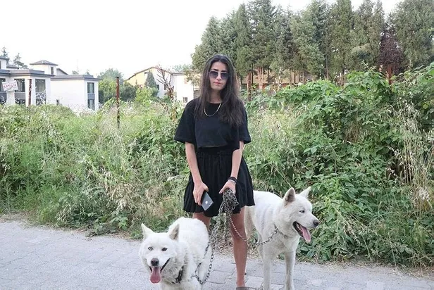 sakaryada-kopekler-dehsete-dusuren-olayi-aciga-cikardi-cop-poseti-icine-konulup-gomulen-2-ceset-1625173814939.jpeg Sakarya'da köpekler dehşete düşüren olayı açığa çıkardı! Çöp poşeti içine konulup gömülen 2 ceset...-1