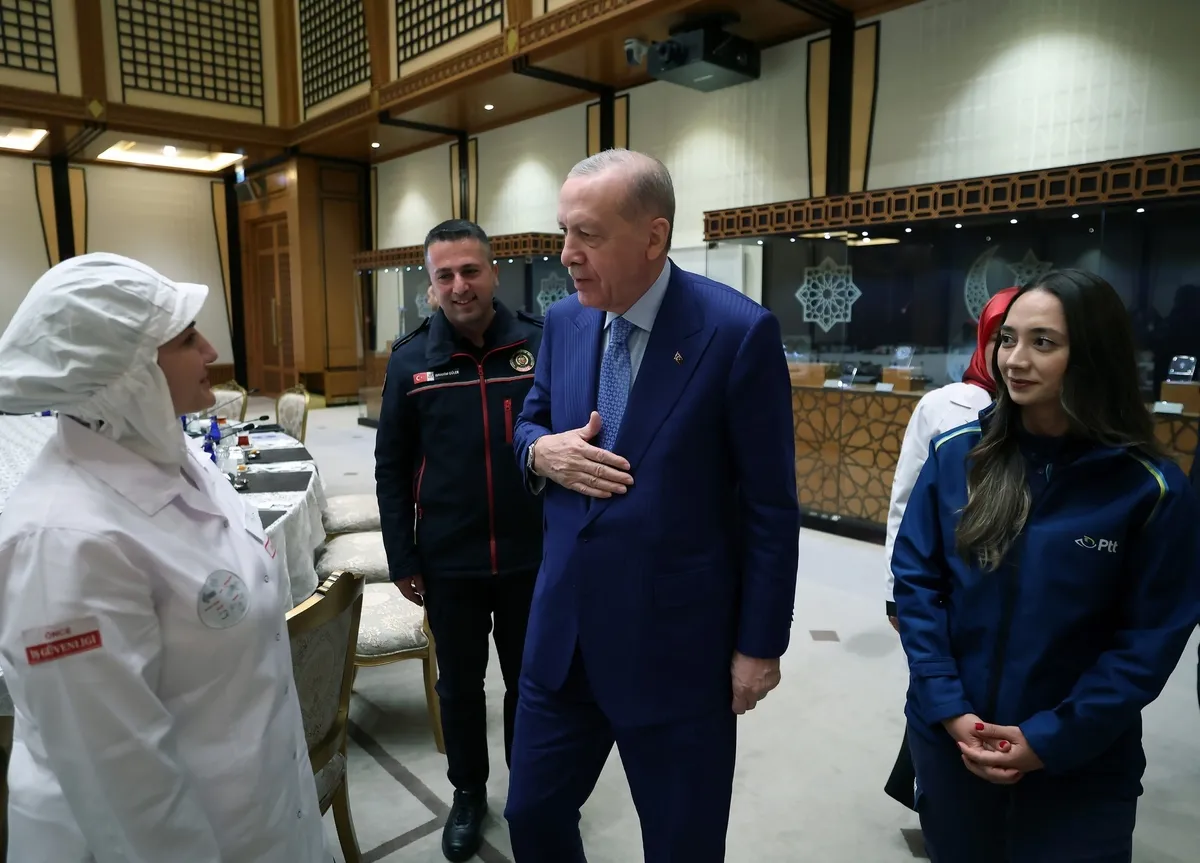 Külliye’de 1 Mayıs buluşması! Başkan Erdoğan: "İşçilerimizin hakkının yenilmesine asla müsaade etmeyiz"-2