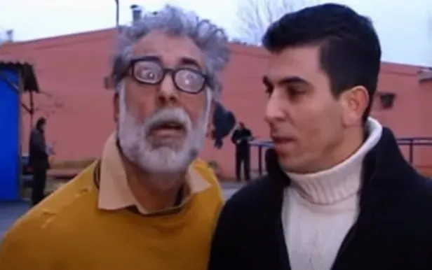 kurtlar-vadisinin-abuzerini-bakin-kim-seslendirmis-muhammed-cangorenin-yerine-iki-isim-birden-1709973122248.jpg Kurtlar Vadisi'nin Abuzer'ini bakın kim seslendirmiş! Meğer Muhammed Cangören'in yerine iki isim birden...-7