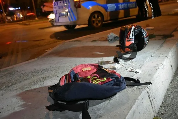 Son dakika: İzmir'de feci kaza: Motosiklet ikiye bölündü-4