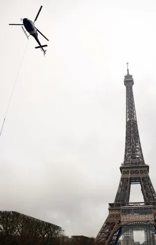 Eyfel Kulesi, 6 metre daha uzatıldı