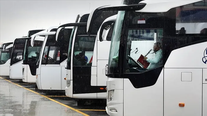sehirler-arasi-yolculuk-yapanlar-dikkat-yeni-donem-basliyor-artik-her-otobuste-zorunlu-olacak-1704023781909.jpg Yeni dönem başlıyor! Şehirler arası yolculuk yapanlar dikkat! Artık her otobüste zorunlu olacak-3