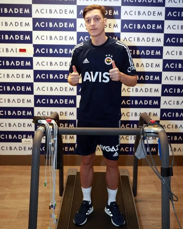 Son dakika: Ve KAP bildirimi geldi! Fenerbahçe Mesut Özil'i resmen açıkladı-9