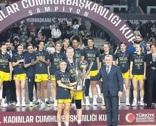 Bu gurur Fenerbahçe Opet’in!