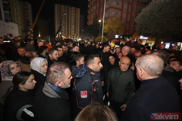 Başkan Erdoğan deprem bölgesinde! Canlı yayında duygu dolu anlar: "Allah devletimizden razı olsun" - 38
