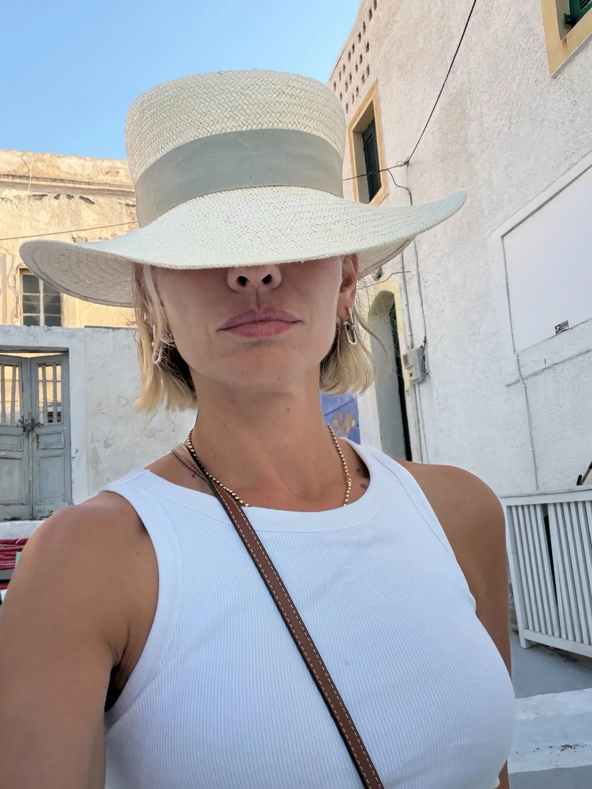 esra-erol-bodrum-yalikavaktan-tatil-pozlarini-paylasti-1786623853753.jpg Yoğun yayın maratonuna Bodrum molası! Esra Erol’un "Planlanmayan tatil" paylaşımı beğeni topladı-3
