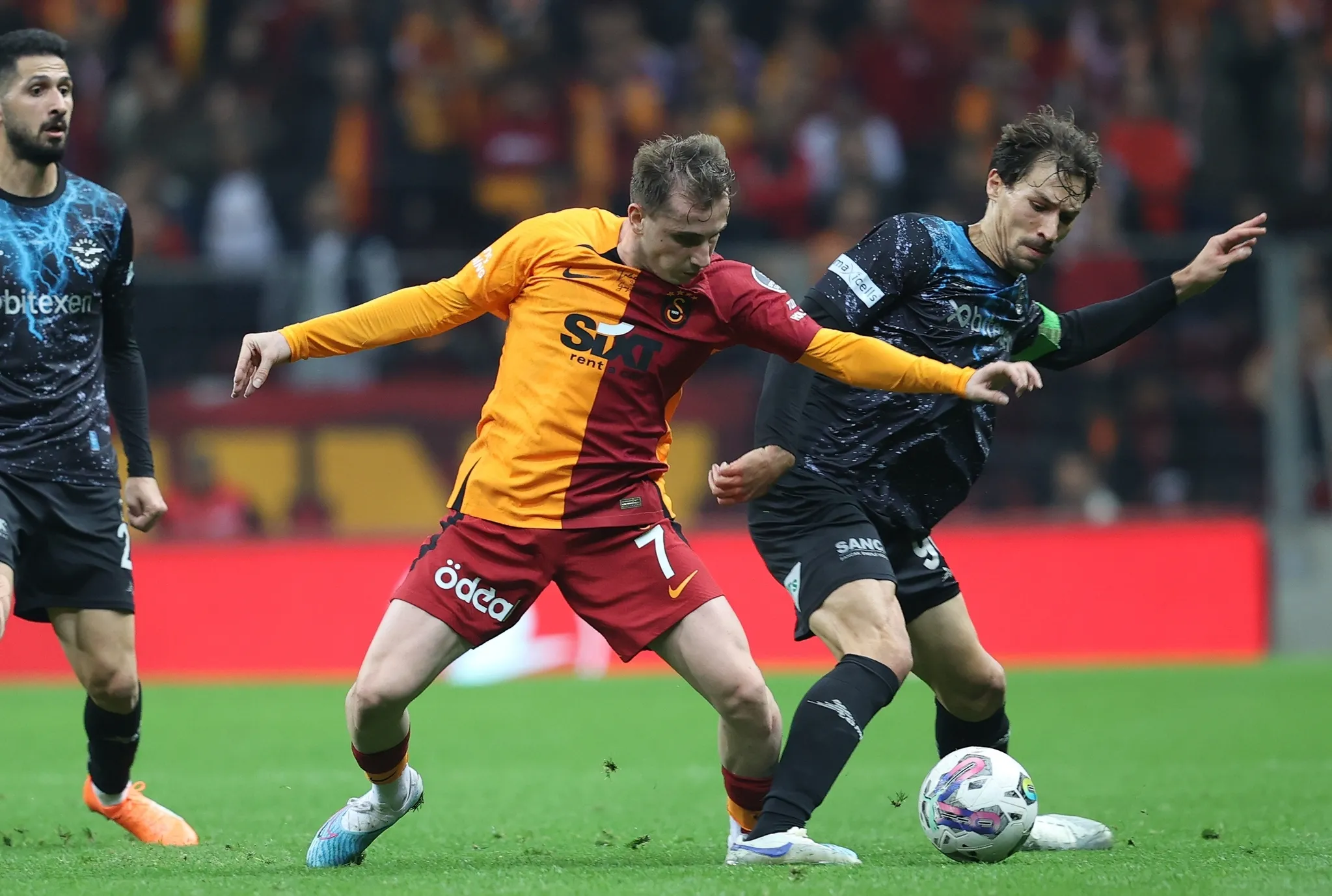 Galatasaray'dan inanılmaz transfer! Arda Güler'i geride bırakmıştı - 7