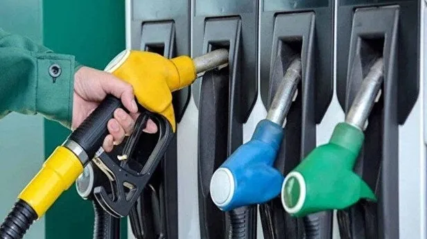 son-dakika-benzin-ve-motorine-yapilacak-zam-iptal-oldu-1646850222362.jpeg