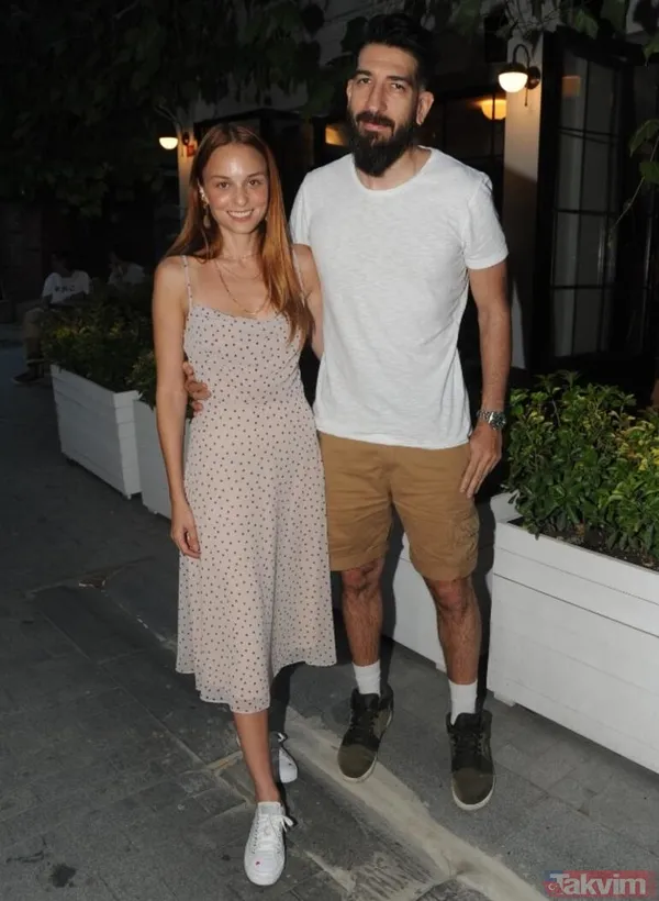 Eşkıya'nın İlyas'ı Ozan Akbaba'nın eşi Buket maske yaptı oğlu kahkahaya boğdu! - 11