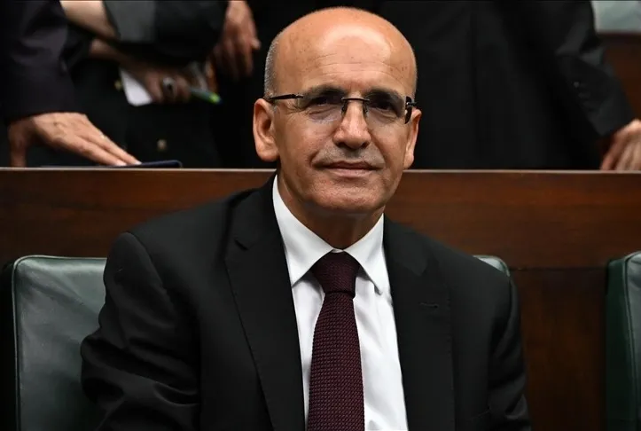 Şubat’ta cari açık 4.4 milyar dolar