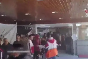 ▶️ Katil İsrail Gazze’de hastaneye saldırdı!