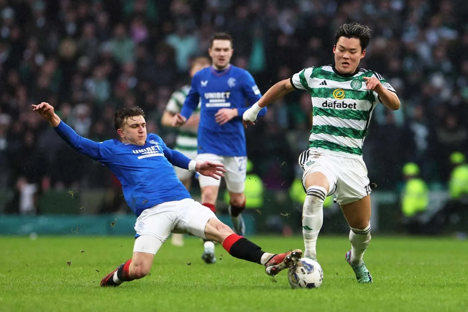 Beşiktaş'tan Galatasaray'a transfer şoku! Okan Buruk'un gözdesi elden kaçıyor - 13