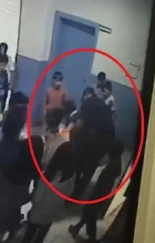 Öğretmenin hamlesi hayat kurtardı! Muş'ta nefes borusuna şeker takılan 12 yaşındaki çocuğu Heimlich manevrasıyla kurtardı