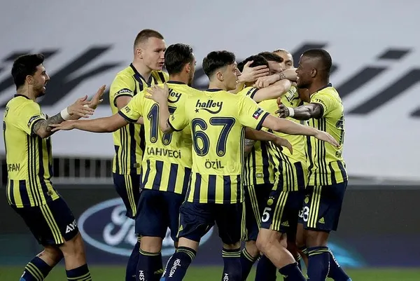 Fenerbahçe evinde Erzurumspor engelini çok rahat aştı-5