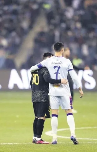 Rüya gibi bir geceydi! Messi ve Ronaldo Riyad'da karşı karşıya geldi