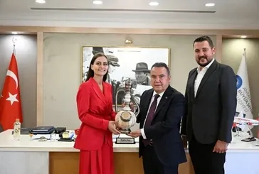 Fazla DEM’lenmek eş başkanlık getirdi