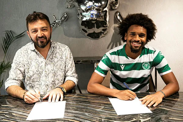 son-dakika-transfer-haberleri-fenerbahcenin-eski-teknik-direktoru-pereira-gozu-konyasporun-yildizi-bruno-paza-1653471738587.jpg Fenerbahçe'nin eski hocası Pereira Konyaspor'a çalıştı! Listesindeki Bruno Paz'dan sonra sıra Diogo Pinto'da-4