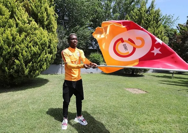 Onyekuru Galatasaray’a dönüyor!