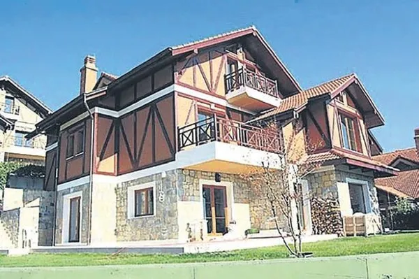 ozcan-denizden-baba-yatirim-kuzeyin-gelecegi-icin-kesenin-agzini-acti-1661116484725.jpeg Özcan Deniz'den baba yatırım! Kuzey’in geleceği için kesenin ağzını açtı-8