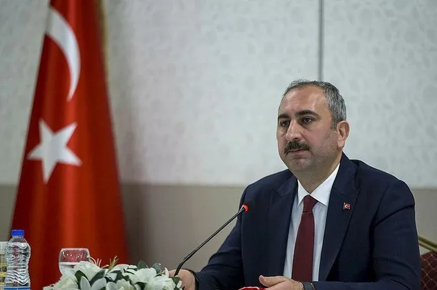 Son dakika: Adalet Bakanı Abdulhamit Gül'den flaş "Ayasofya" açıklaması