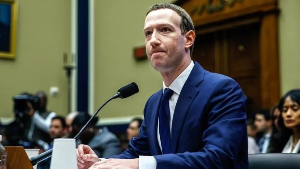 facebookta-taciz-skandali-sirket-yoneticisi-jeren-milesin-13-yasindaki-cocuga-yaptigi-cinsel-1645370848214.jpeg Facebook'ta taciz skandalı! Şirket yöneticisi Jeren Miles'ın 13 yaşındaki çocuğa yaptığı cinsel...-3