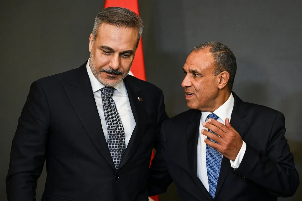 fidandan-netanyahuya-tepki-insanlik-onurunu-ayaklar-altina-aliyor-1786645946800.jpeg Fidan’dan Netanyahu’ya tepki: İnsanlık onurunu ayaklar altına alıyor-2