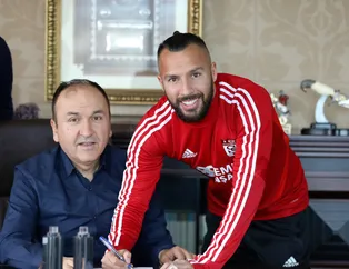 Son dakika transfer haberi: Sivasspor, Yasin Öztekin'le imzaladı