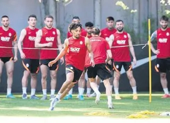 teknik-direktoru-domenec-torrentin-babel-ve-pulgarin-takimda-kalmasi-yonunde-rapor-yazdigi-ortaya-cikti-1651270836993.jpeg Teknik Direktörü Domenec Torrent'in Babel ve Pulgar'ın takımda kalması yönünde rapor yazdığı ortaya çıktı-2