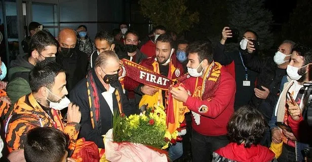 Malatya’da Galatasaray’a taraftardan coşkulu karşılama